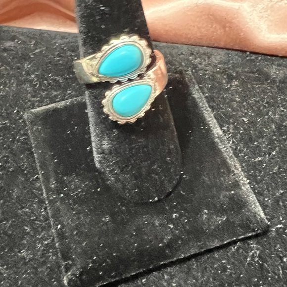 π₯π₯Silver Adjustable Ring W/Faux Turquoise Stones Southwestern Style. Very Styl - Picture 5 of 10